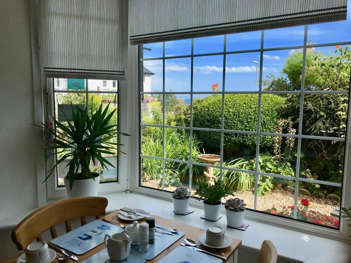 Devonia Guest House Λάιμ Ρέγκις Εξωτερικό φωτογραφία